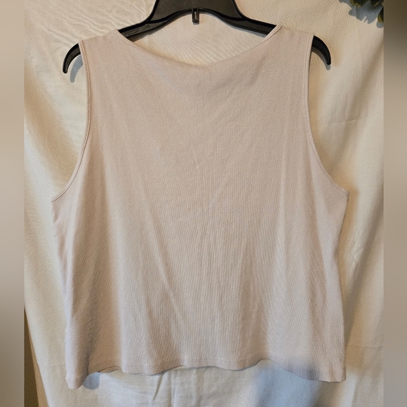 H&M Cream Sleeveless Tank Top With Button Detail Size XXL - Picture 4 of 4